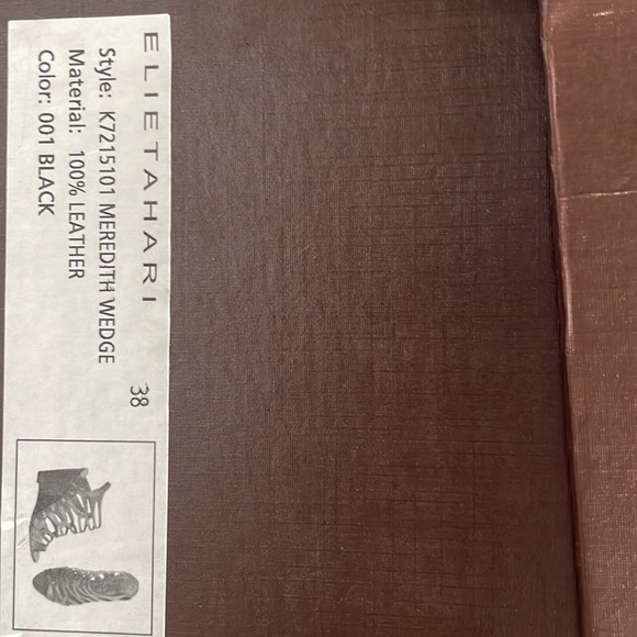 Tahari Gorgeous Black Suede Leather Meredith Wedge Sandals. Size 8. New in Box! - Picture 14 of 14